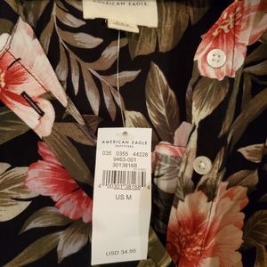 American Eagle crop tie shirt. Medium